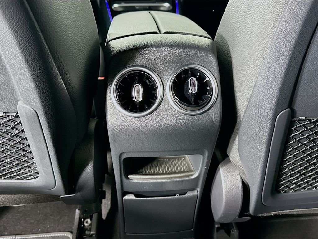 Used 2025 Black Mercedes-Benz GLA 250 image 24