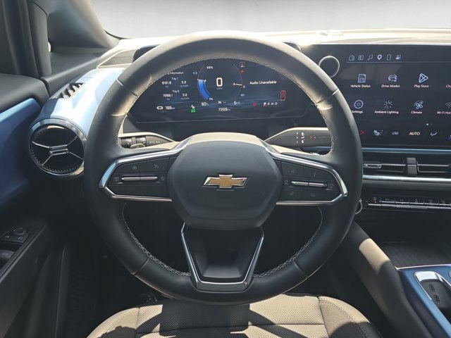 2025 Chevrolet Equinox EV LT - Photo 12