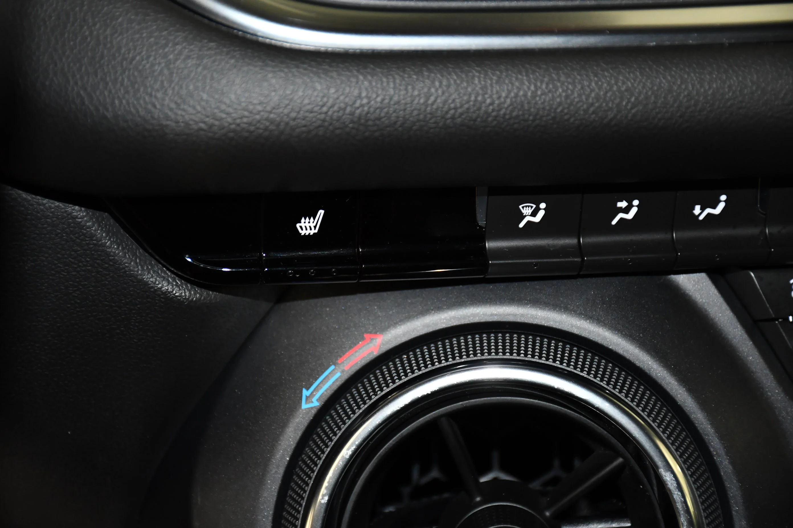 Used 2023 Black Chevrolet LT image 30