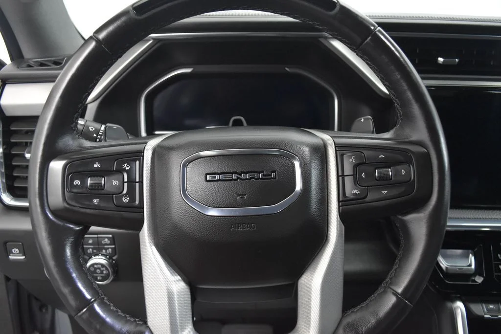 Used 2024 Silver GMC Denali image 10