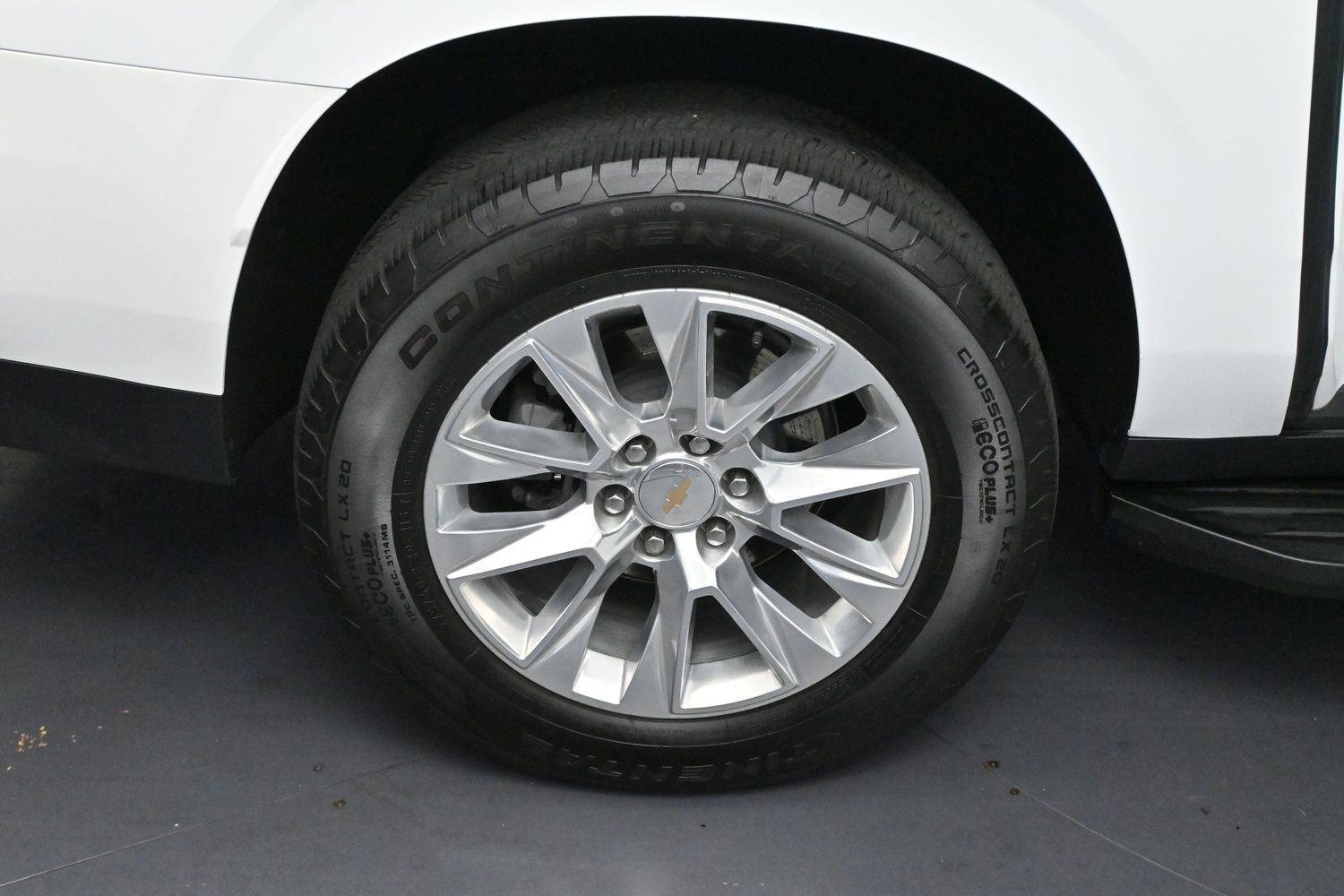 Used 2024 Summit White Chevrolet Premier image 37
