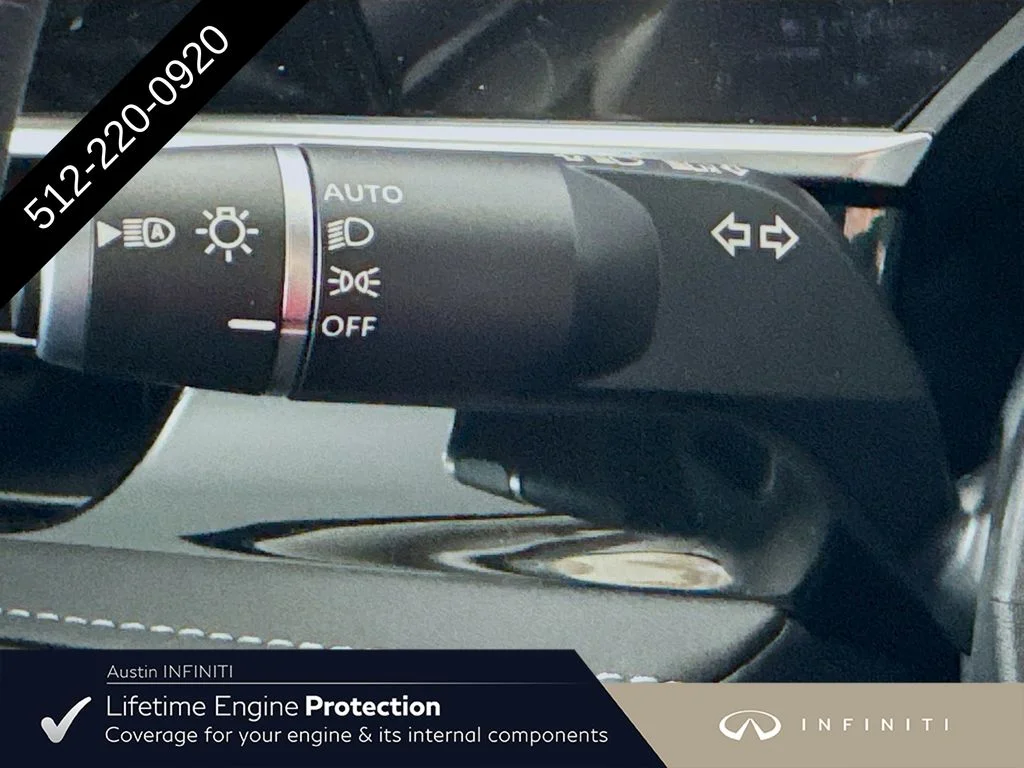 New 2027 Silver INFINITI LUXE image 14