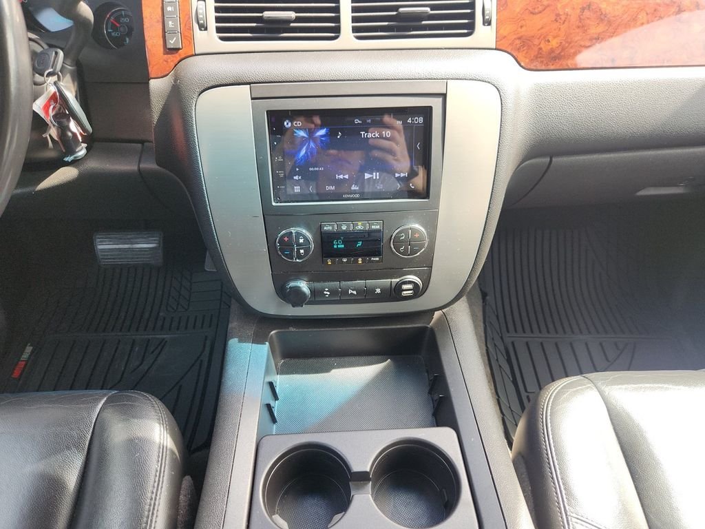 Used 2011 White GMC SLT image 11