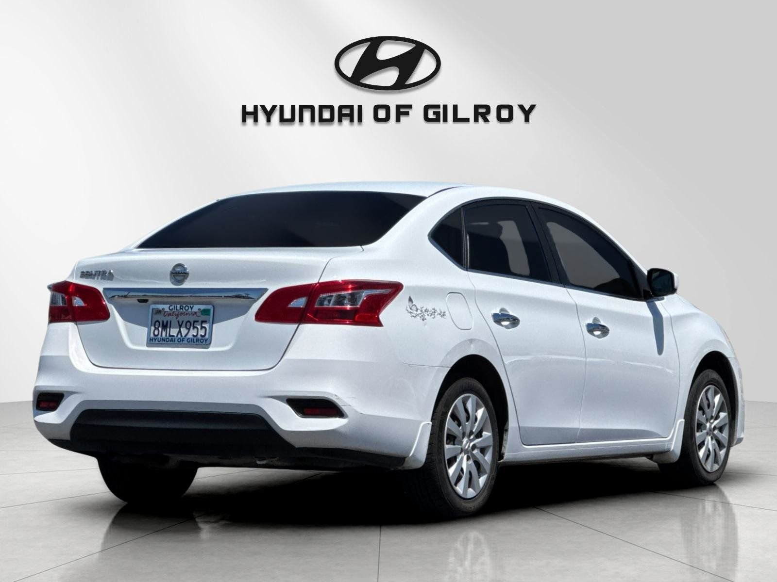 Used 2019 White Nissan S image 5
