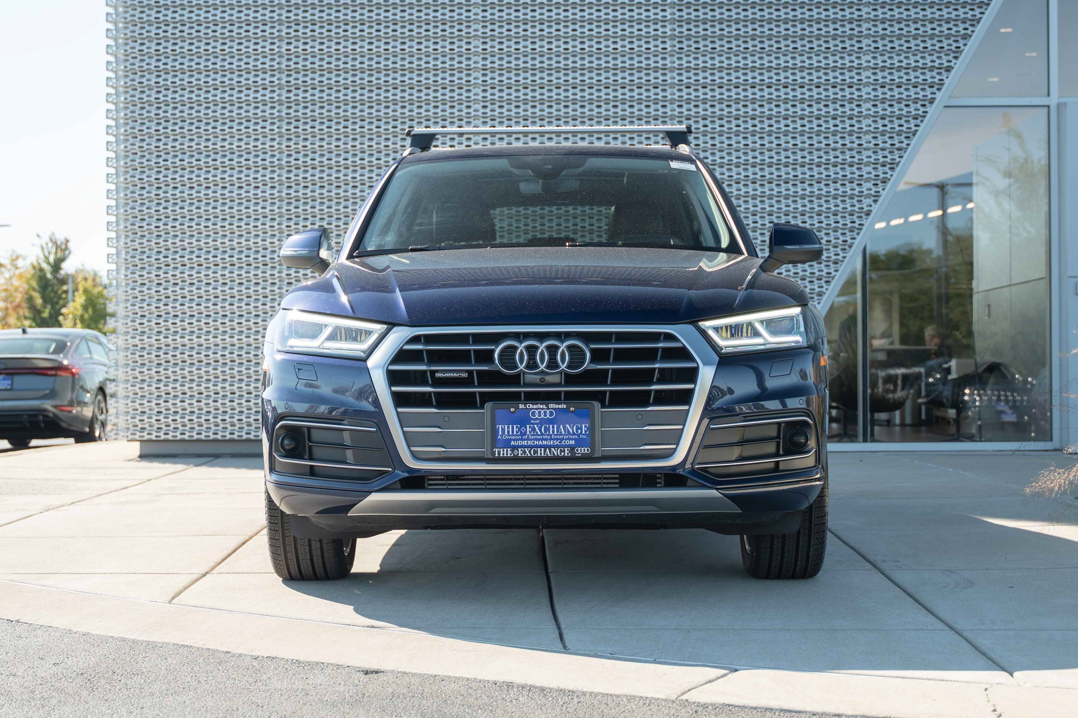 Used 2018 Navarra Blue Metallic Audi Prestige image 24