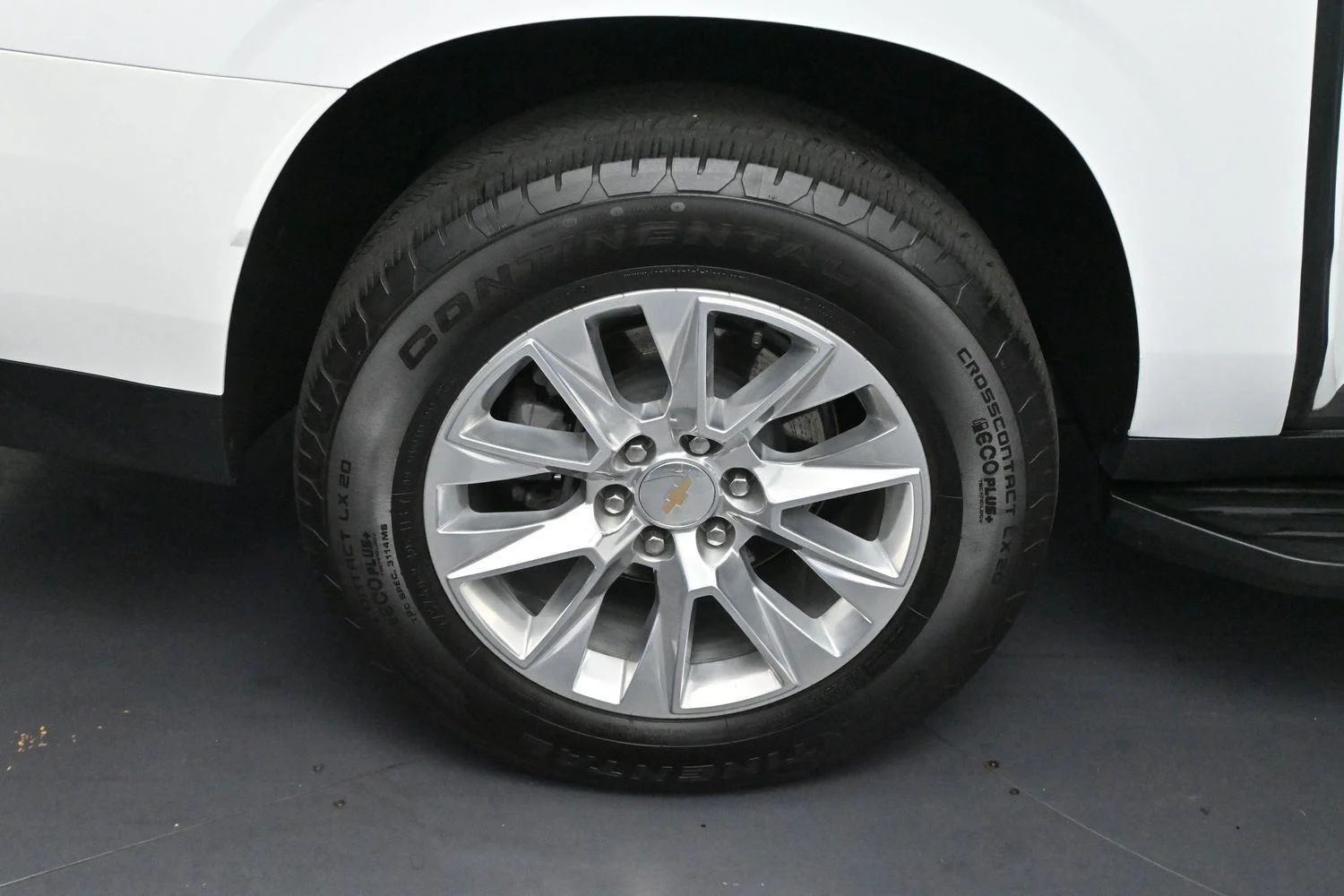 Used 2024 Summit White Chevrolet Premier image 37