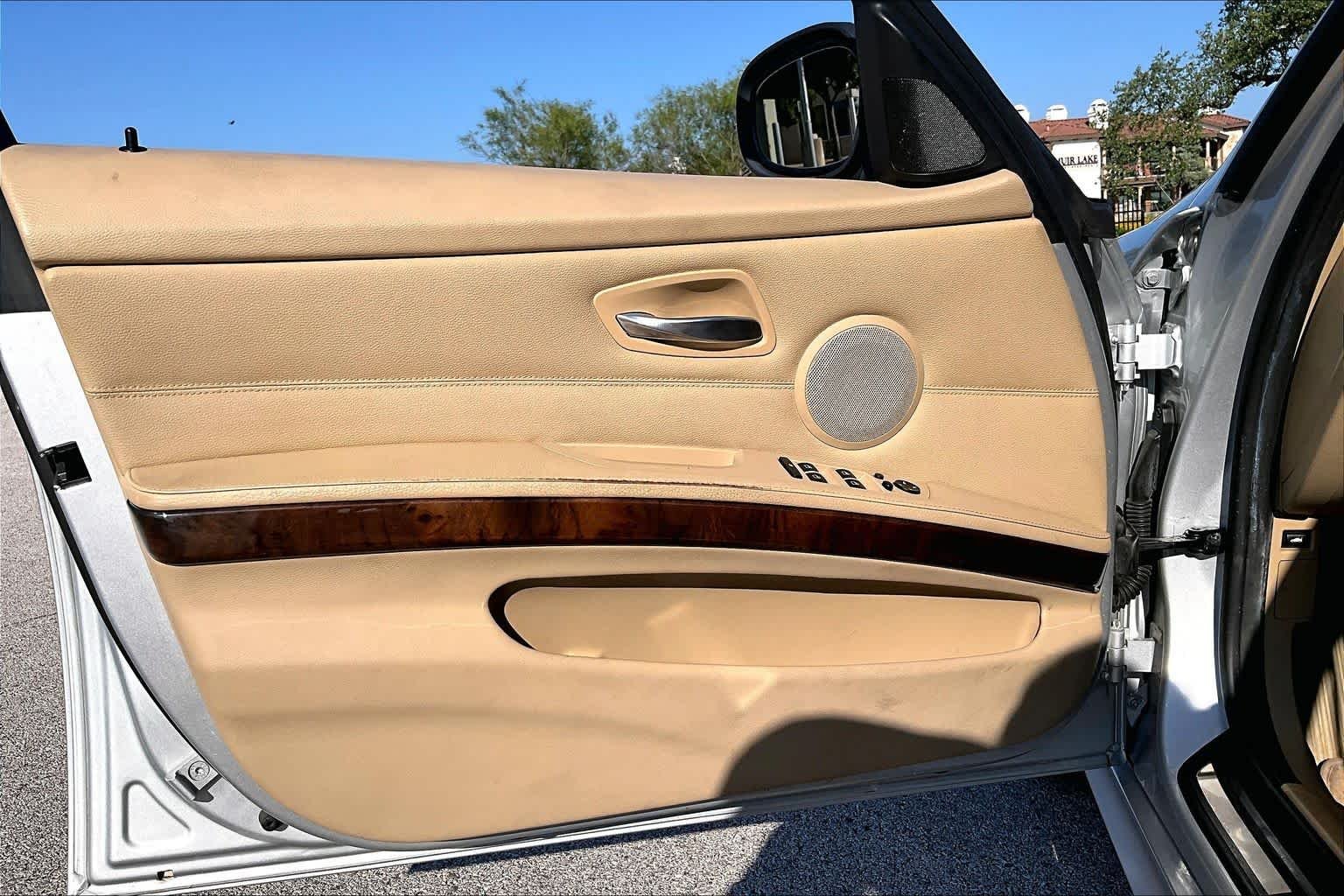 Used 2011 Titanium Silver Metallic BMW 328i image 21