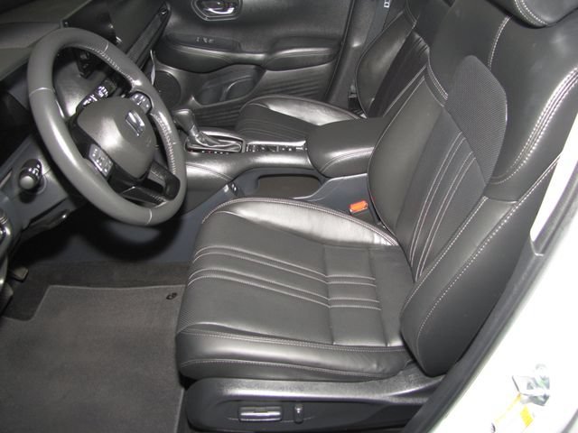 Certified Used 2025 Platinum White Pearl Honda EX-L image 40