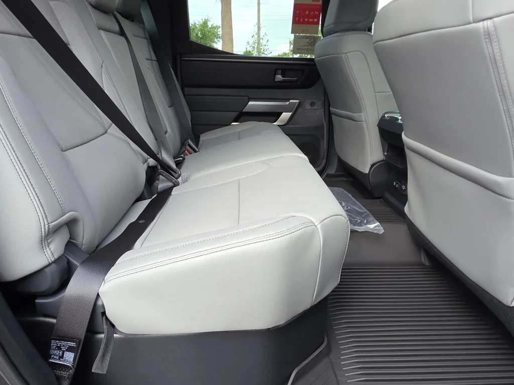 2026 Toyota Tundra SR5 - Photo 17