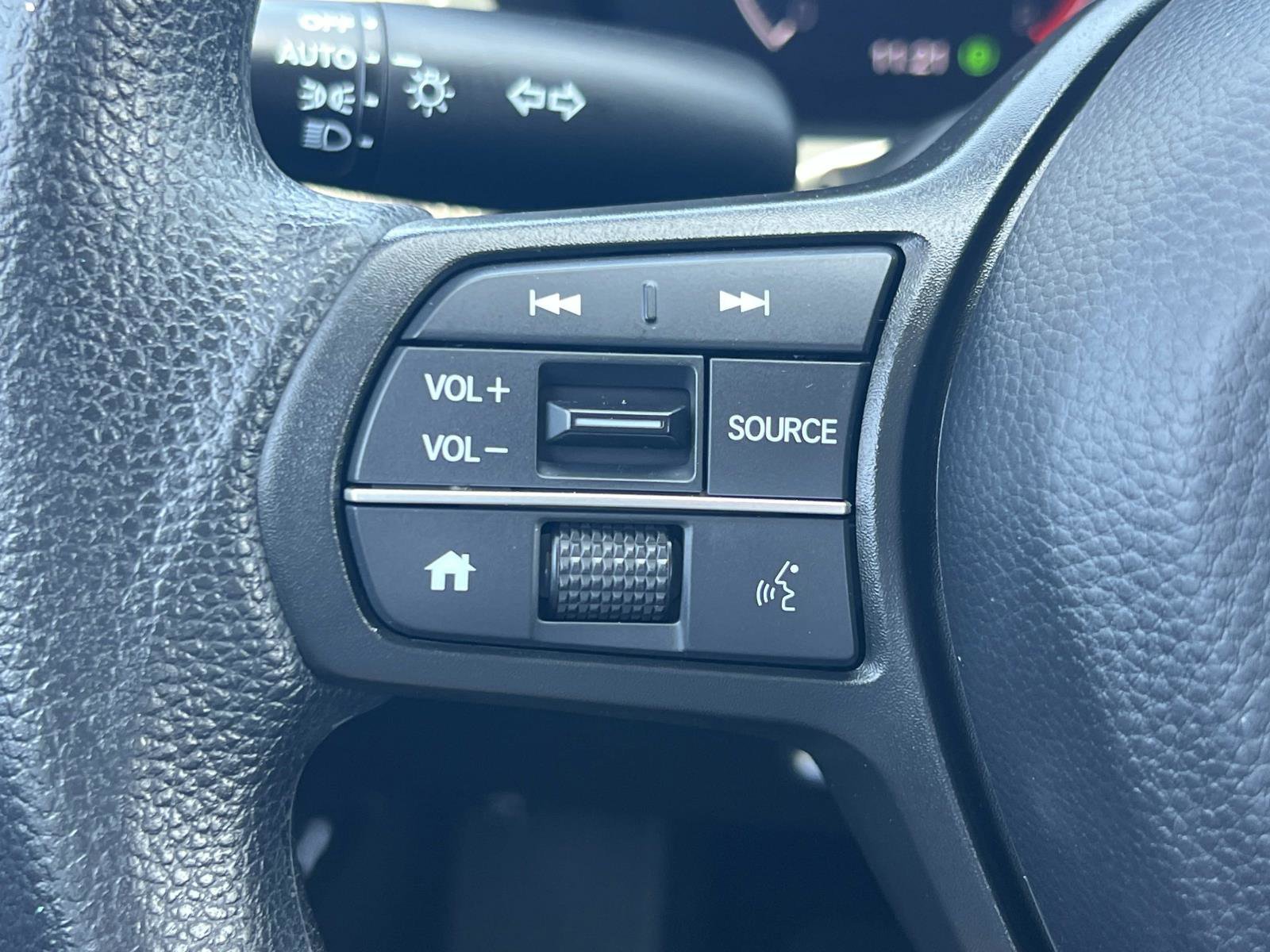 2024 Honda HR-V LX - Photo 38