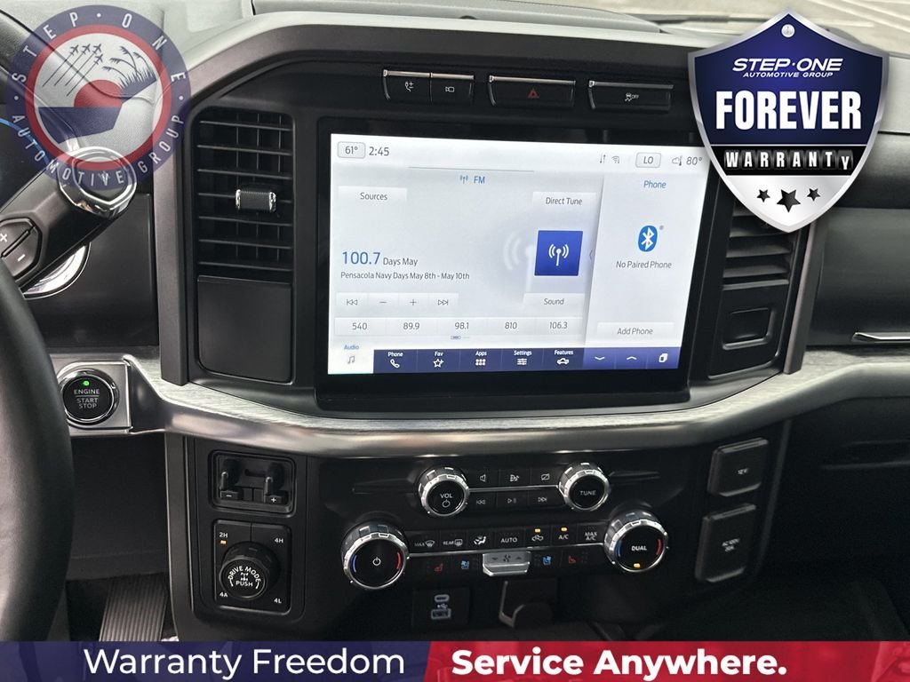 Used 2022 White Ford Lariat image 24