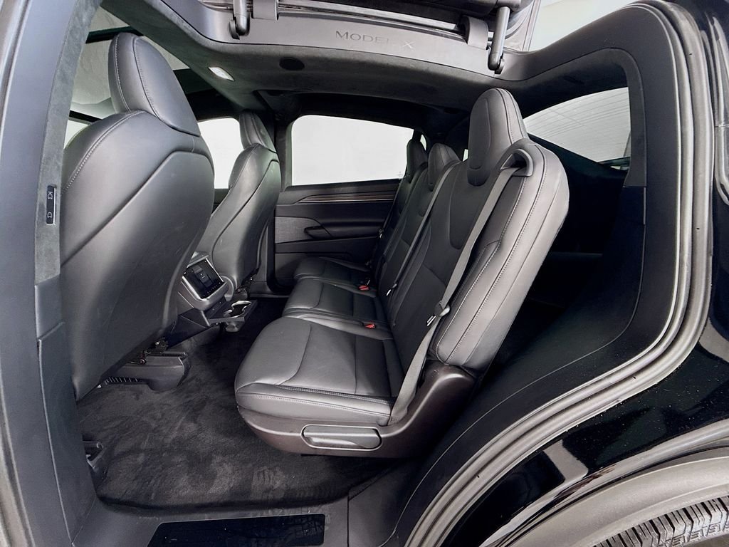 Used 2023 Black Tesla Standard Range image 24