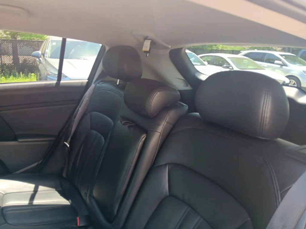 Used 2015 Black Cherry Kia EX image 30