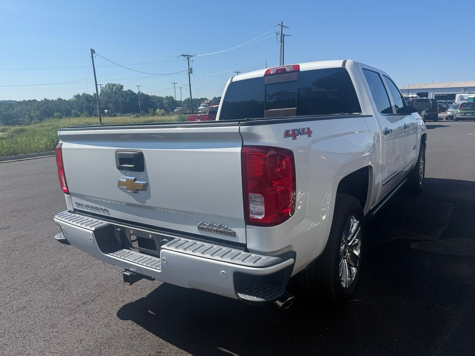 Used 2017 Beige Chevrolet High Country image 7