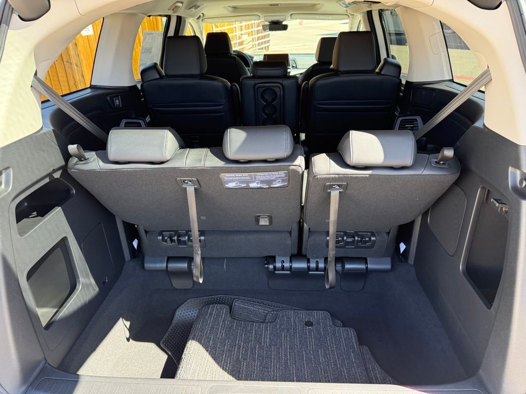2026 Honda Odyssey EX-L - Photo 16
