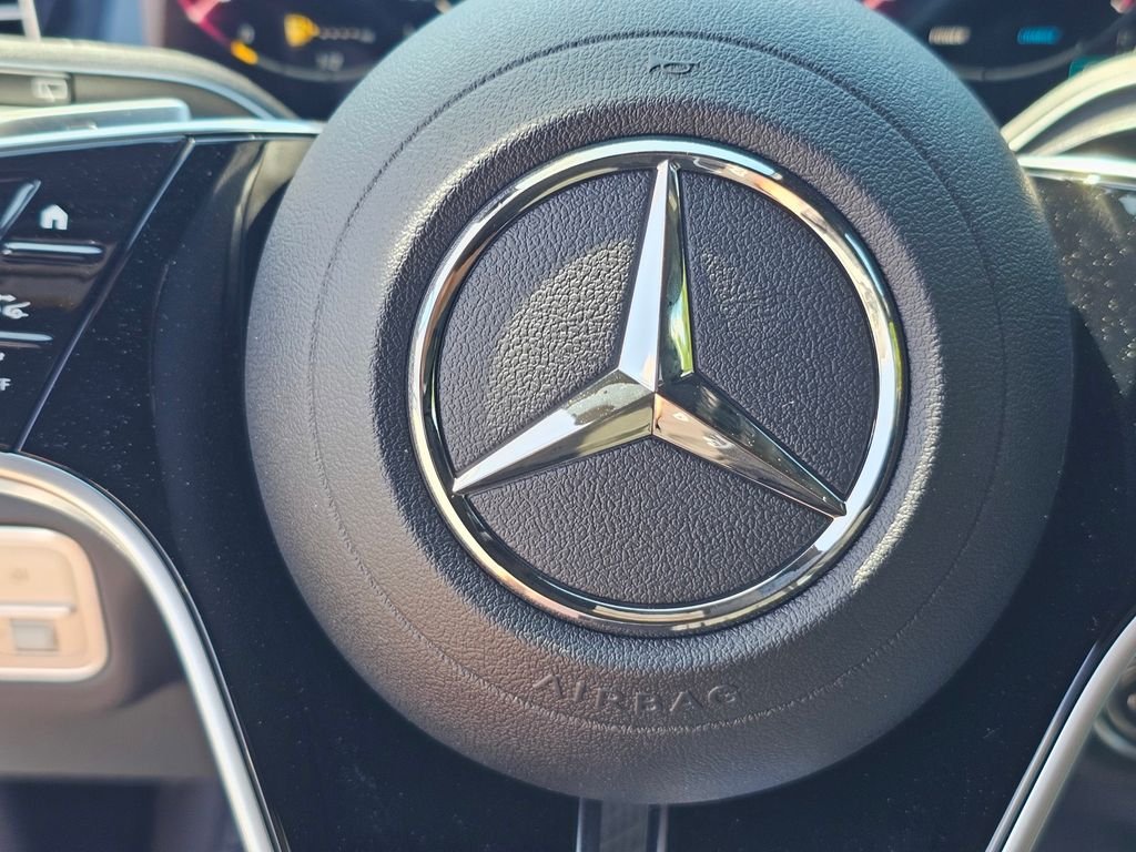 New 2026 MANUFAKTUR Moonlight White Magno Mercedes-Benz GLE 450 image 22