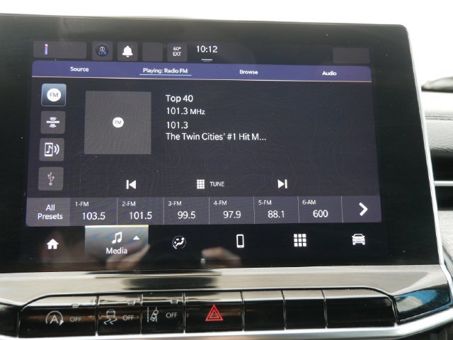 Used 2024 White Jeep Latitude image 14