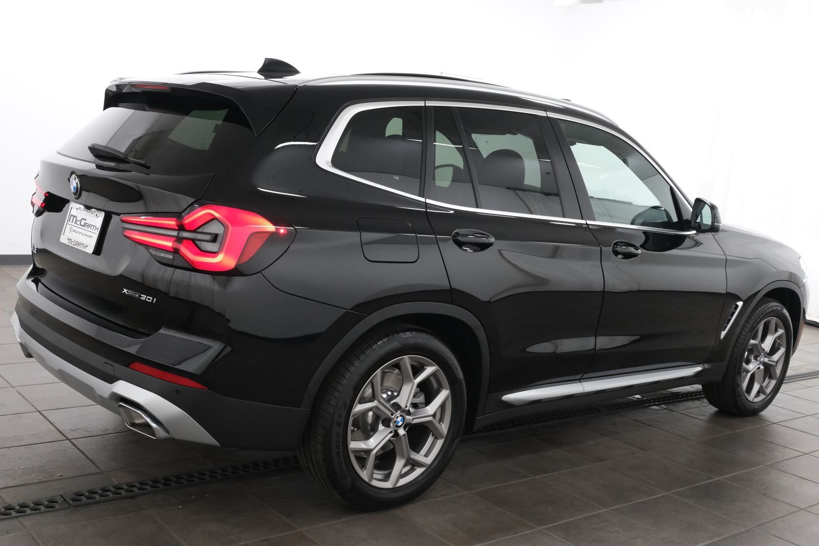 Certified Used 2023 Jet Black BMW xDrive30i image 6