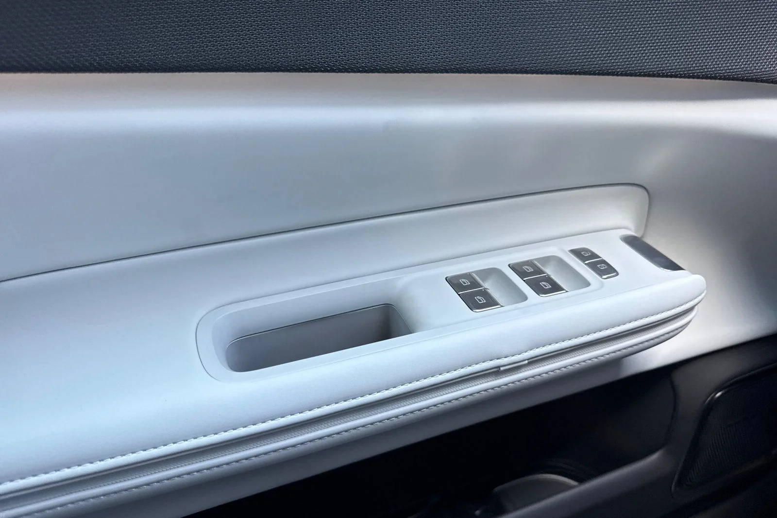 New 2026  Polestar Long Range Dual Motor image 14