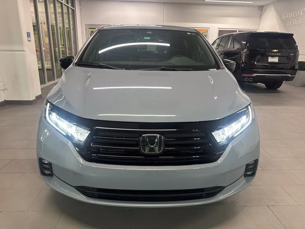 Used 2024 Gray Honda Sport image 2