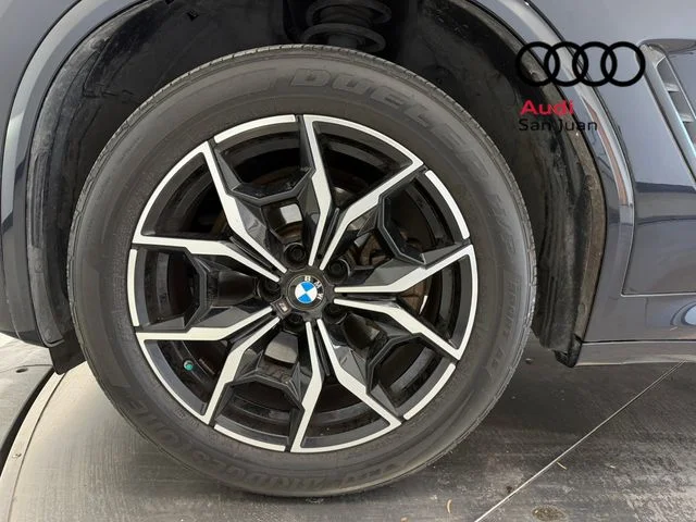 Used 2023 Black BMW sDrive30i image 10