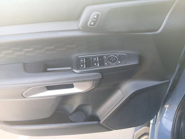 Used 2024 Gray Ford XLT image 23