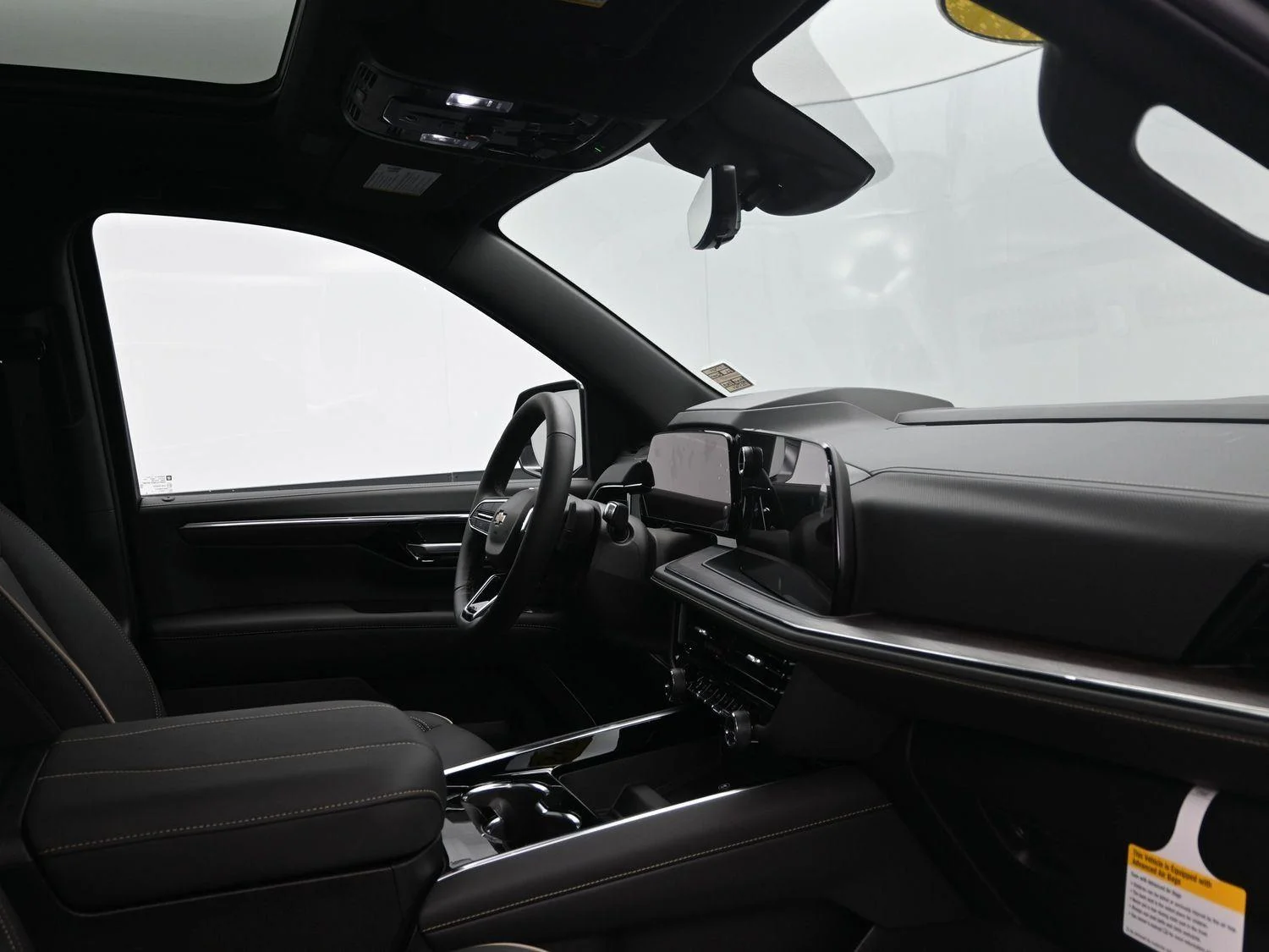2026 Chevrolet Suburban Premier - Photo 13