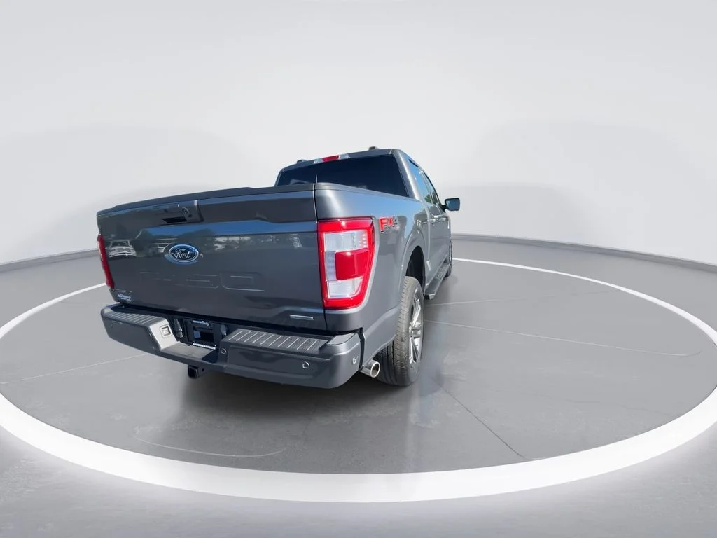 Used 2023 Gray Ford Lariat image 7