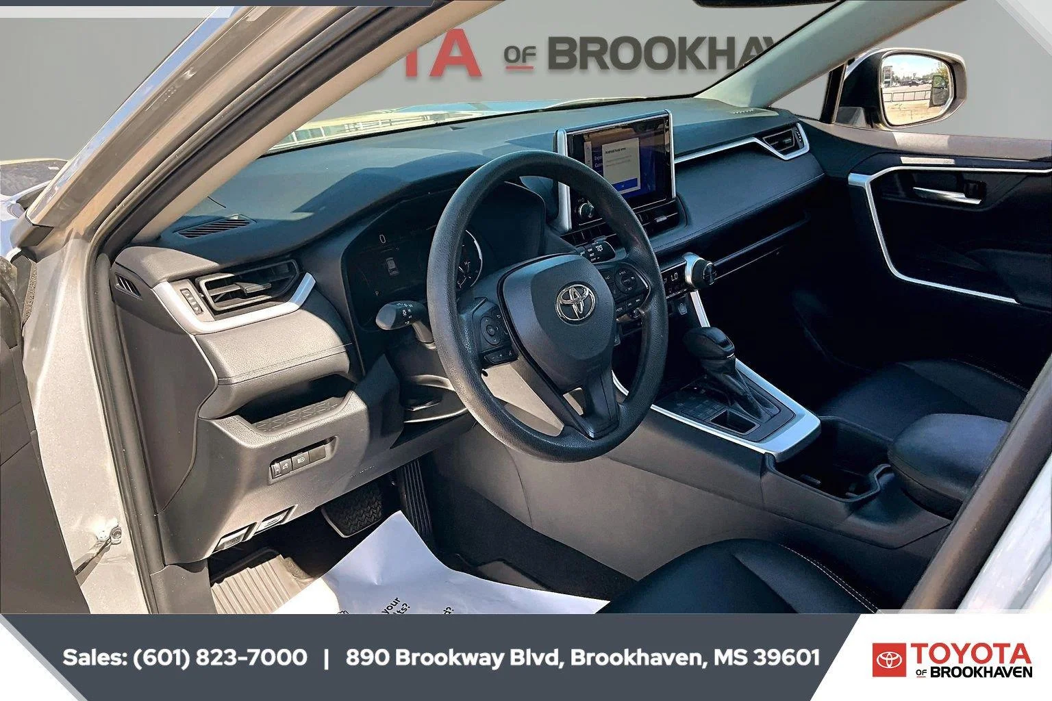 Used 2023 Silver Sky Metallic Toyota XLE image 12