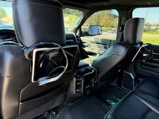 Used 2021 Black Ram Laramie image 12