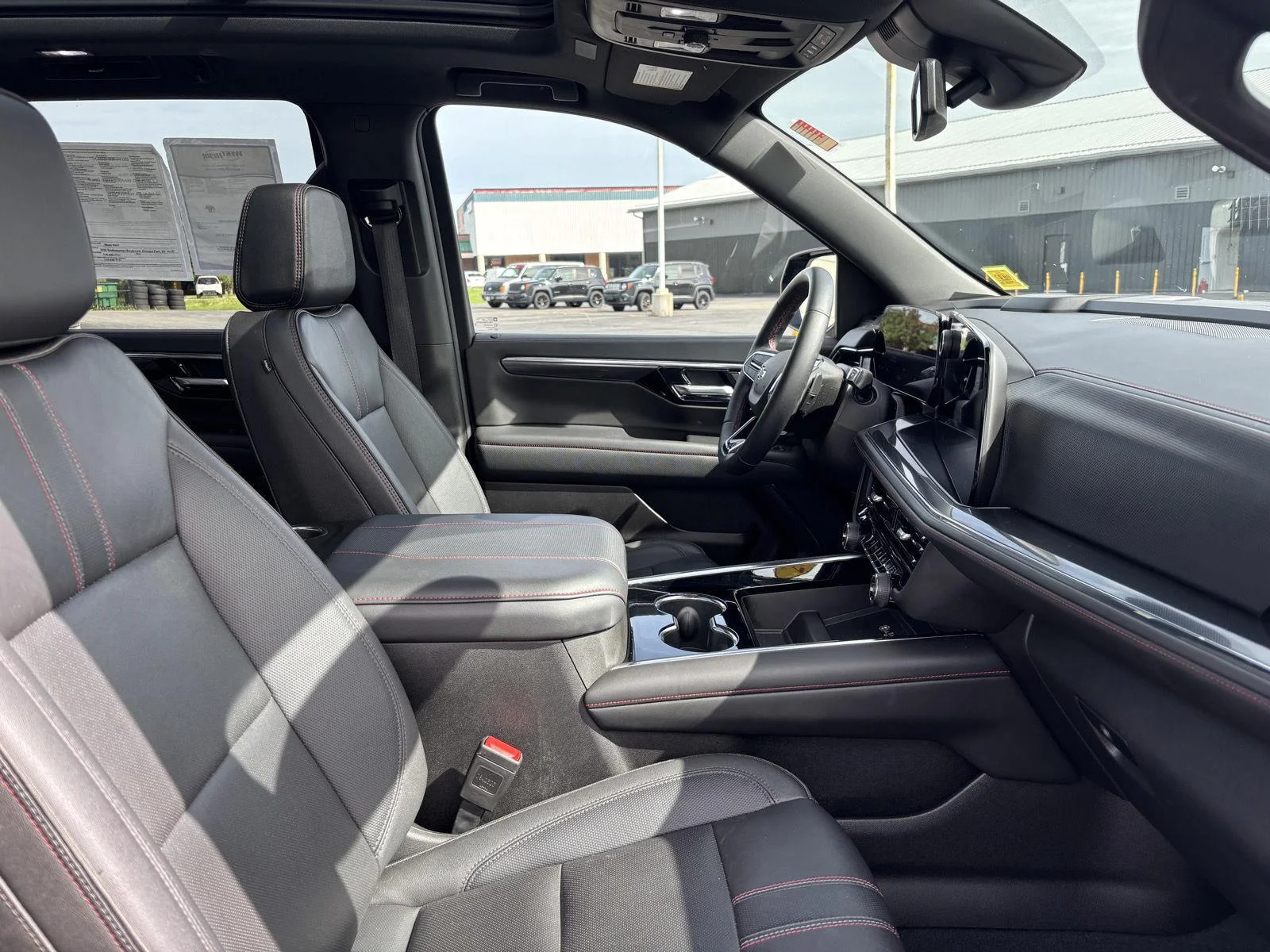 Used 2025 Black Chevrolet RST image 40