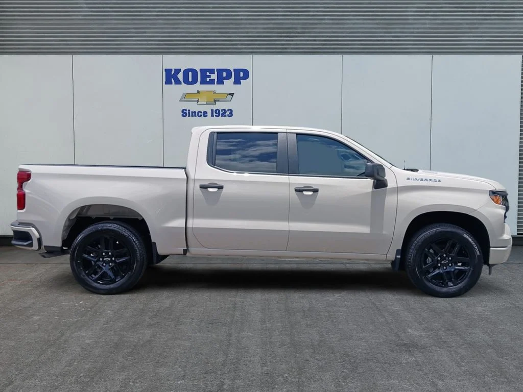 New 2026 White Sands Chevrolet Custom image 6