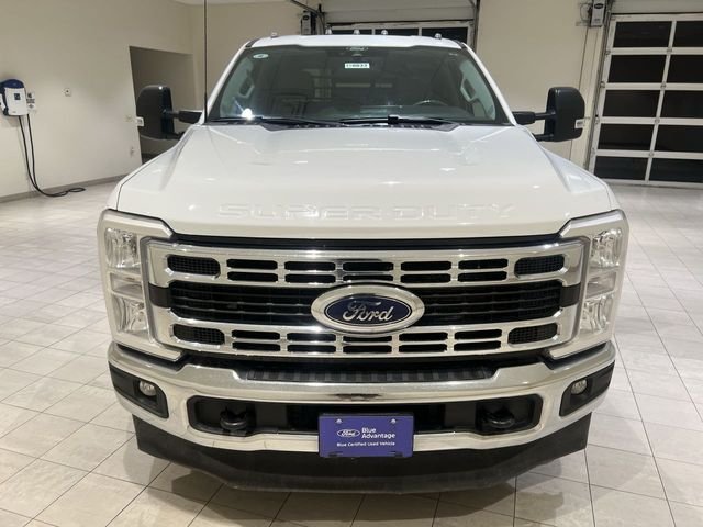 Used 2025 White Ford XL image 8