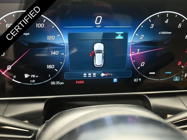 Used 2025 White Mercedes-Benz GLC 300 image 32