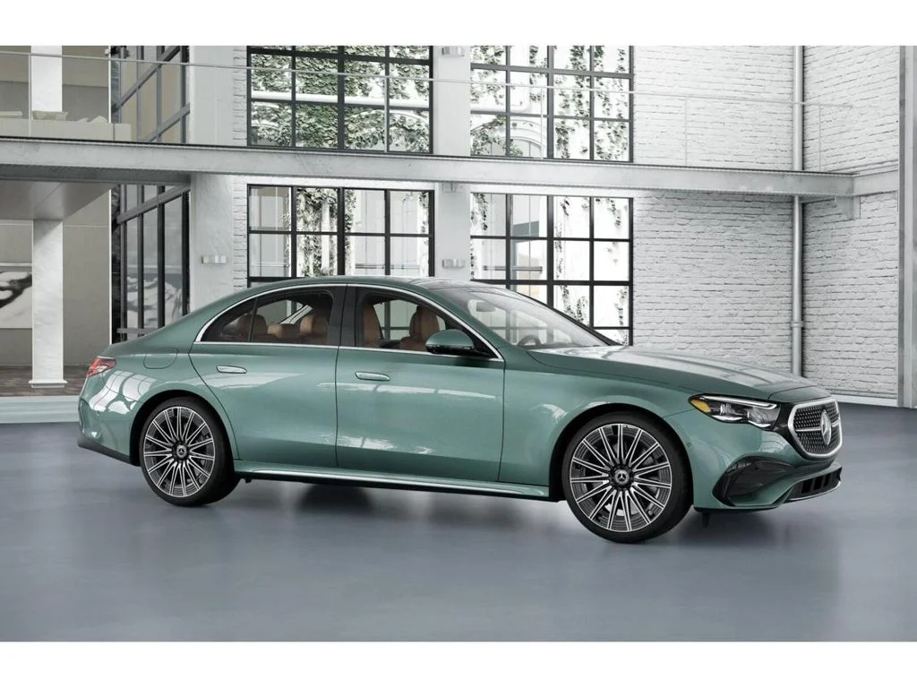 2026 Mercedes-Benz E-Class E450 - Photo 13
