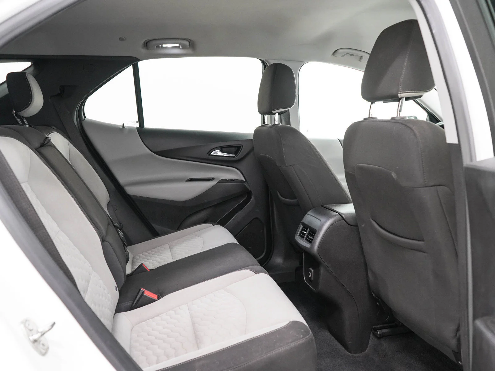 Used 2020 Summit White Chevrolet LT image 14