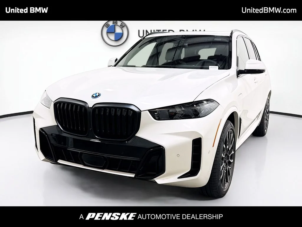 2026 BMW X5 xDrive50e's photo