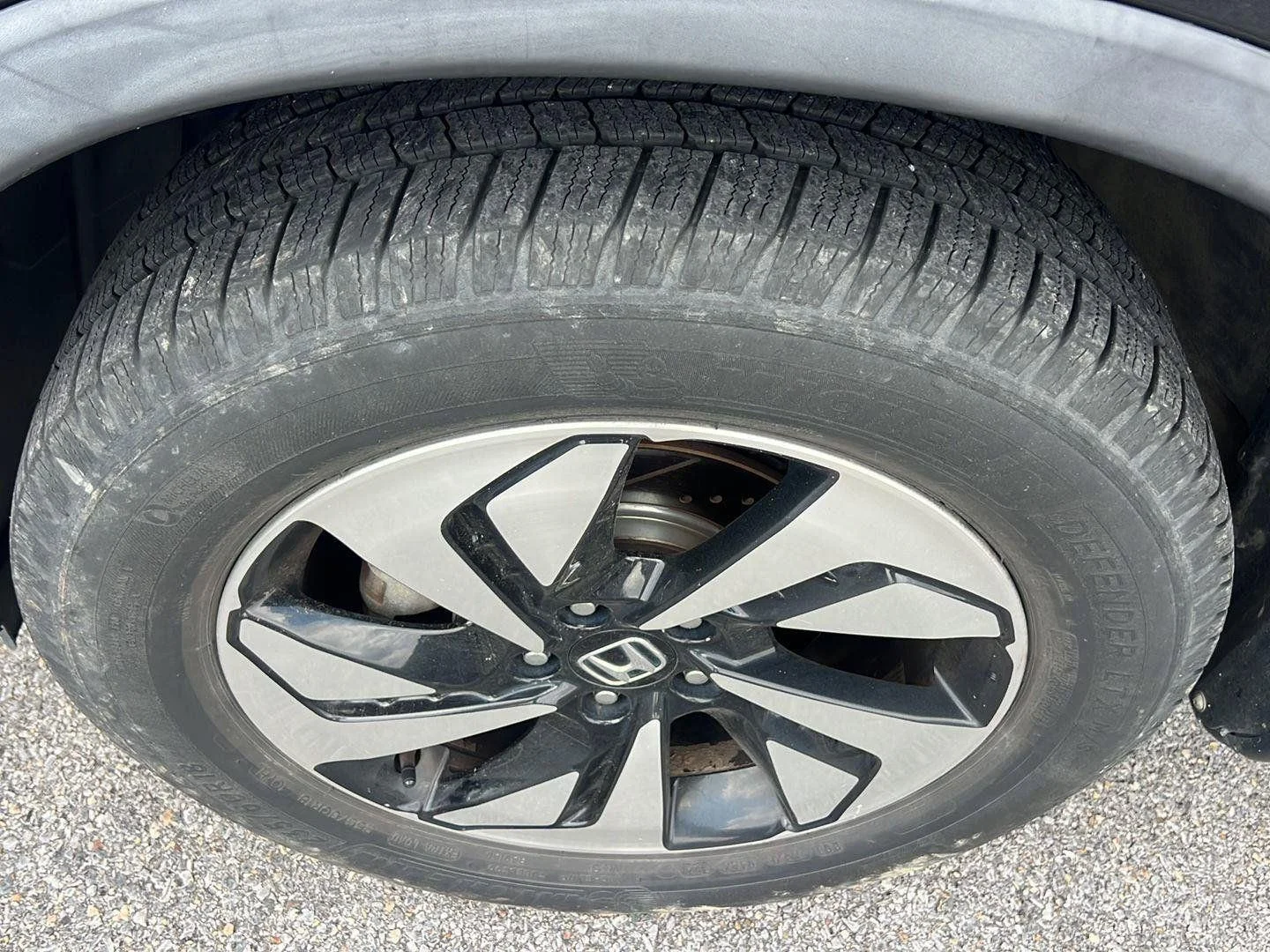 Used 2015 Crystal Black Pearl Honda Touring image 9