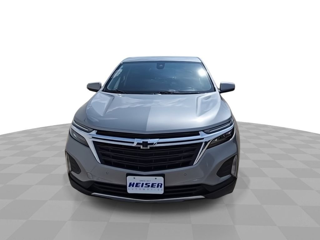 Used 2024 Gray Chevrolet LT image 3