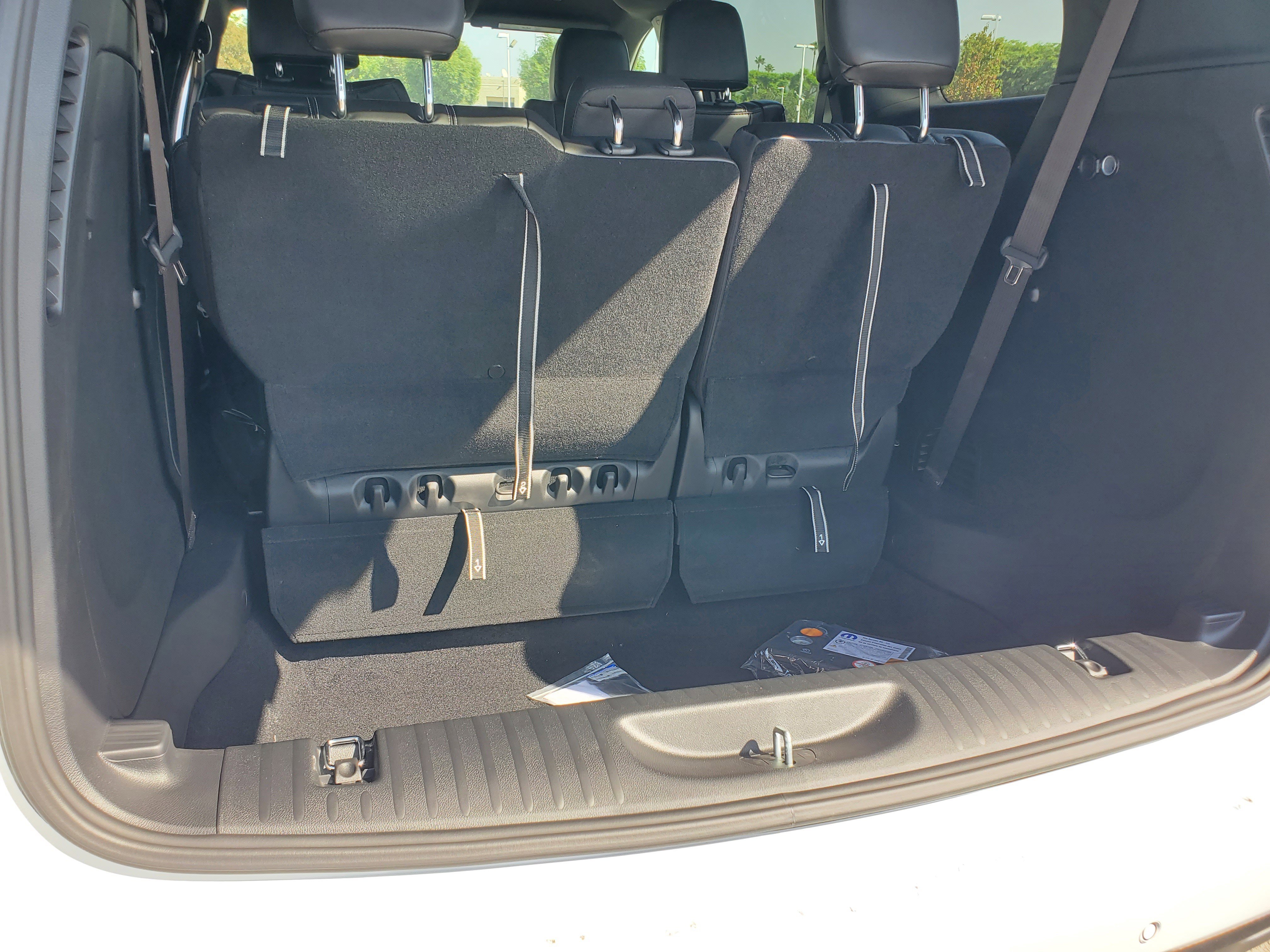 2026 Chrysler Voyager LX - Photo 28