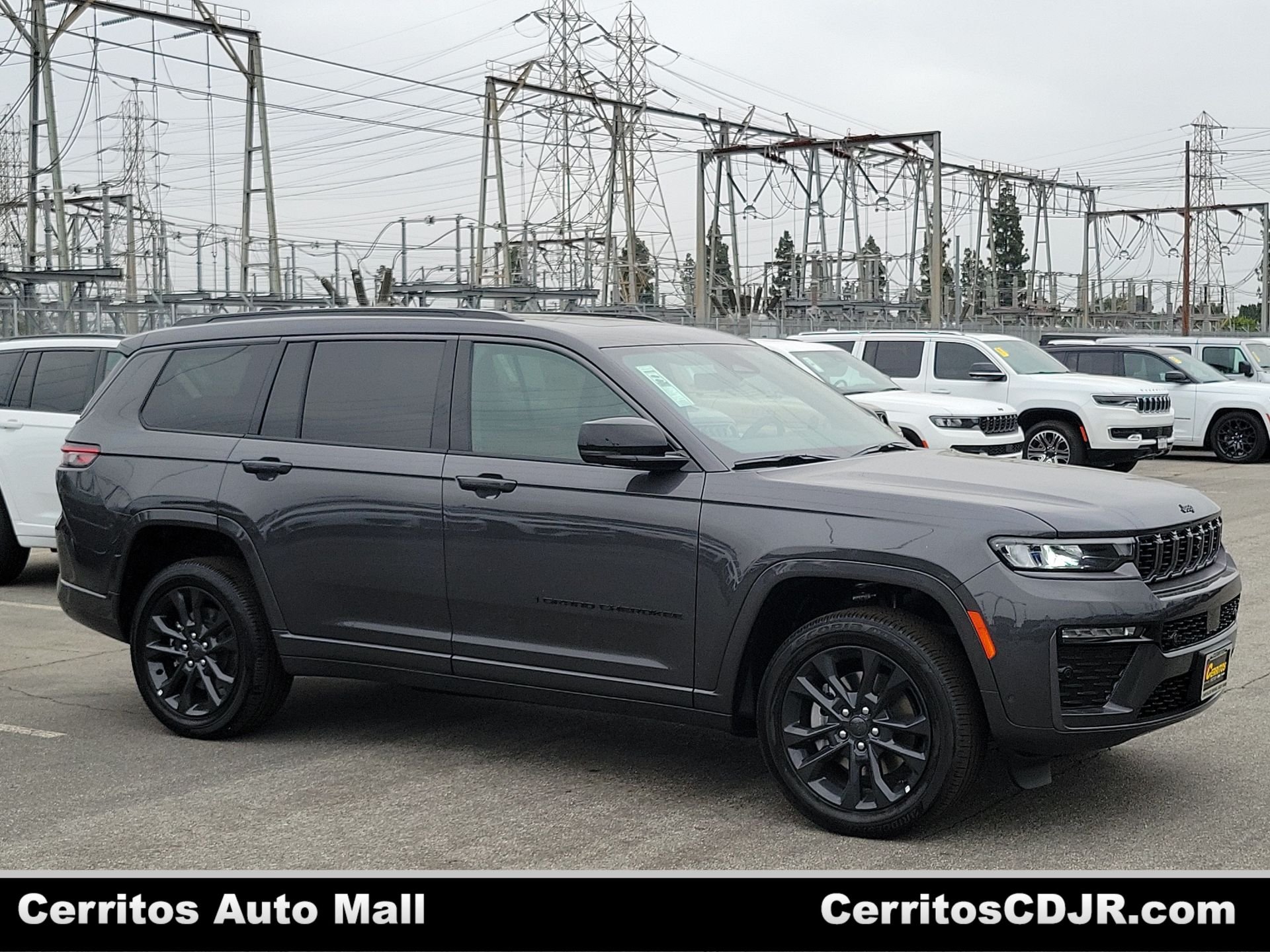 New 2026 Baltic Gray Metallic Clear-Coat Exterior Paint Jeep Limited image 1