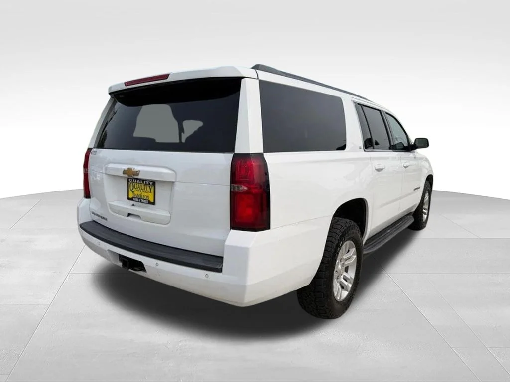 Used 2019 White Chevrolet LT image 5
