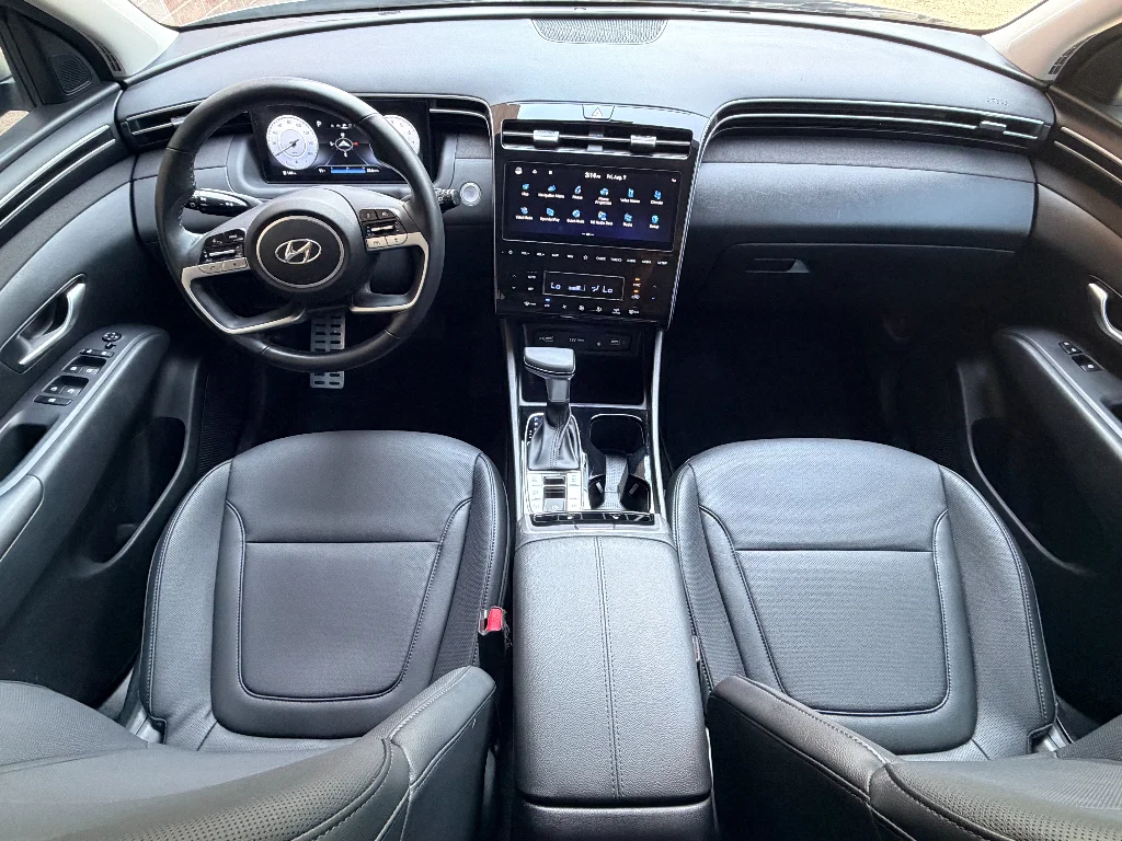 Used 2024 Shimmering Silver Hyundai SEL image 17