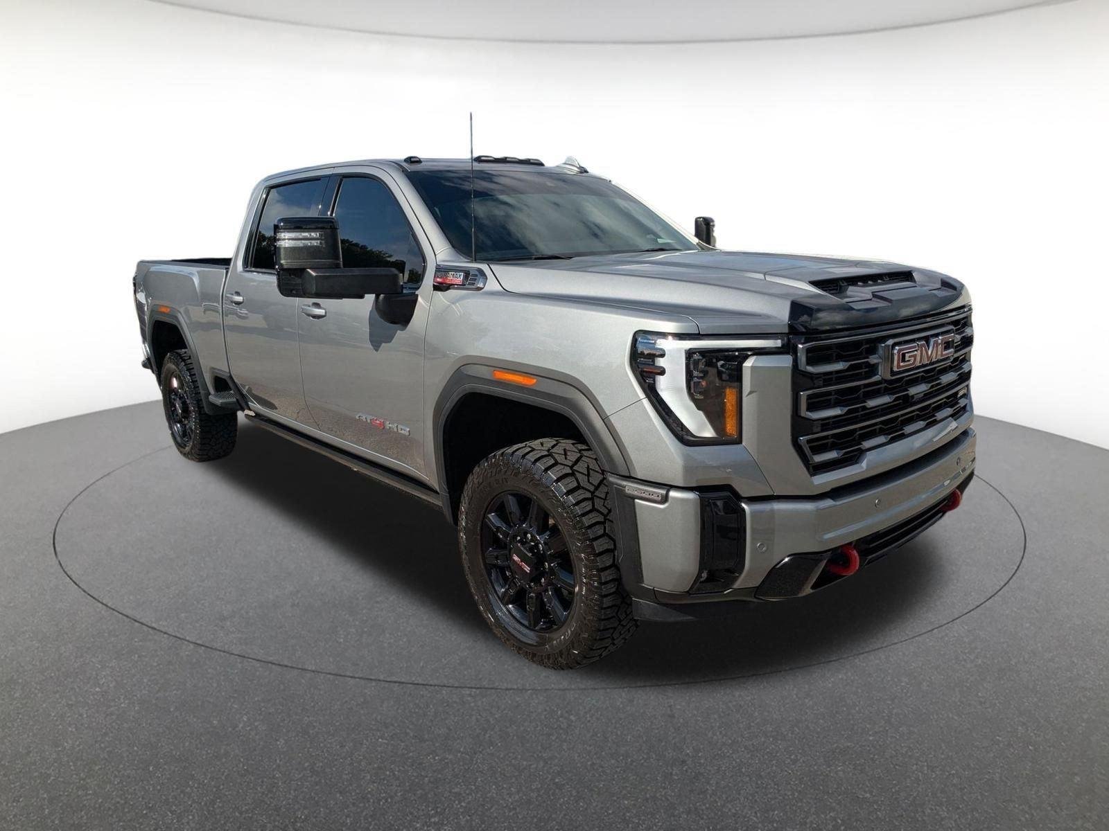 Used 2026 Sterling Metallic GMC AT4 image 11