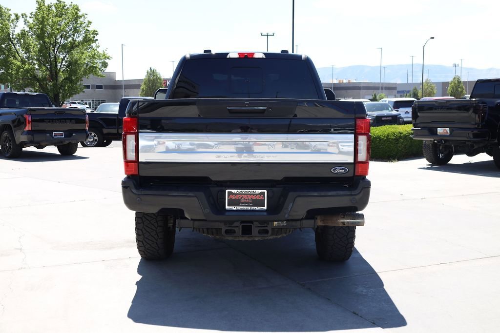 Used 2022 Black Metallic Ford Platinum image 5