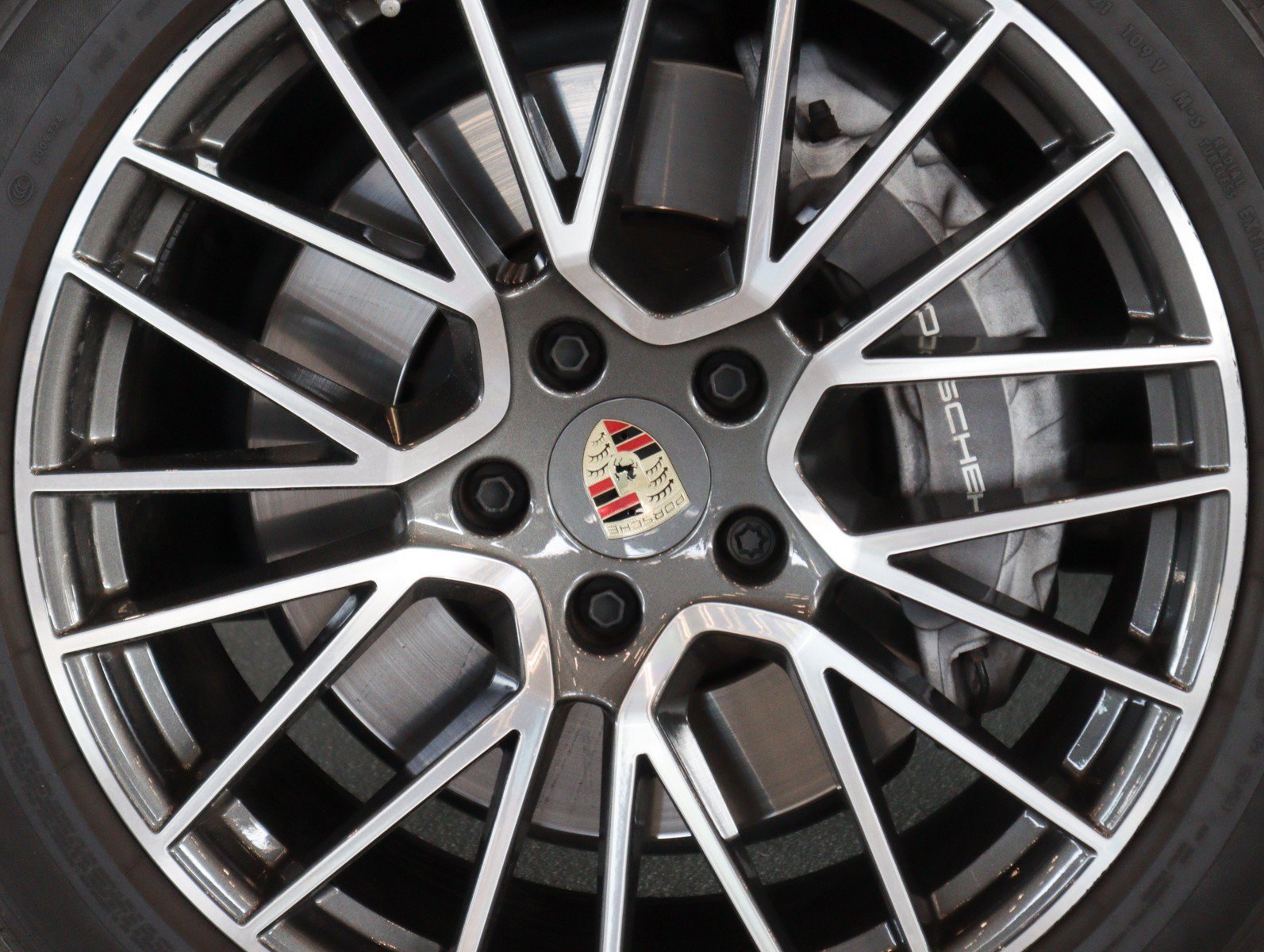 Certified Used 2023 Chromite Black Metallic Porsche  image 13