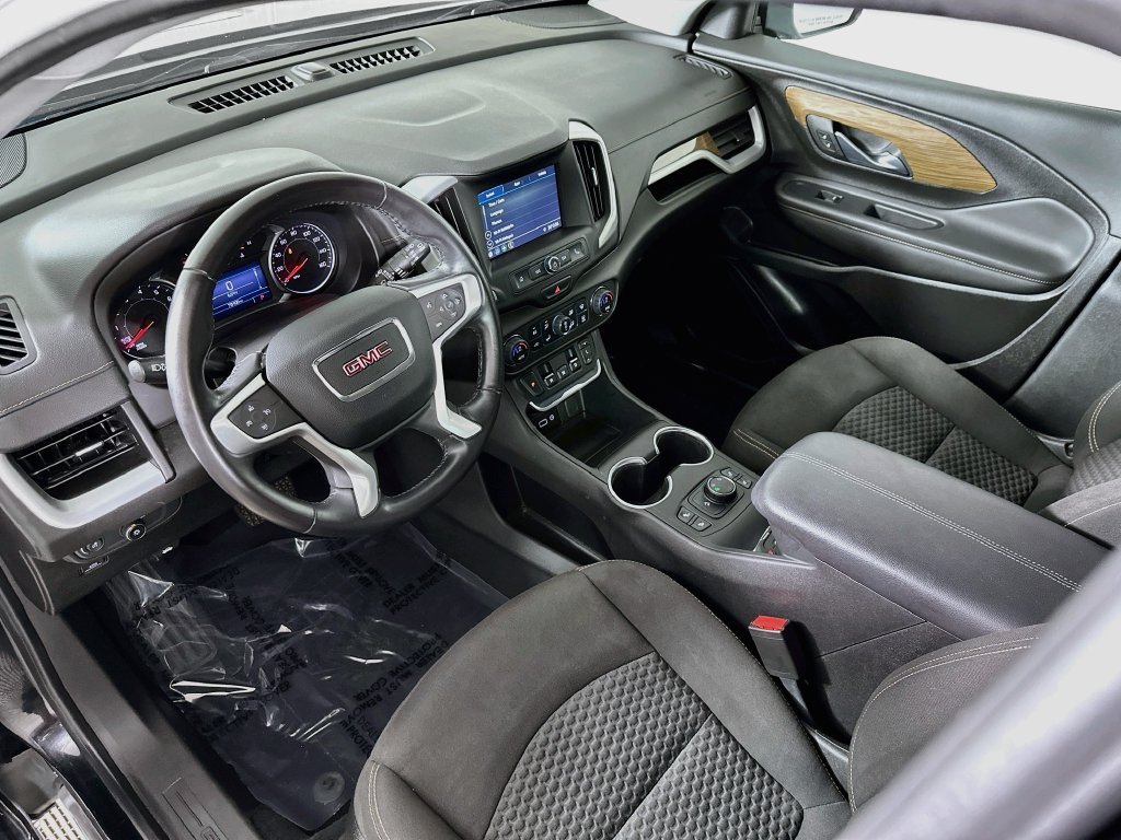 Used 2019 Ebony Twilight Metallic GMC SLE image 10