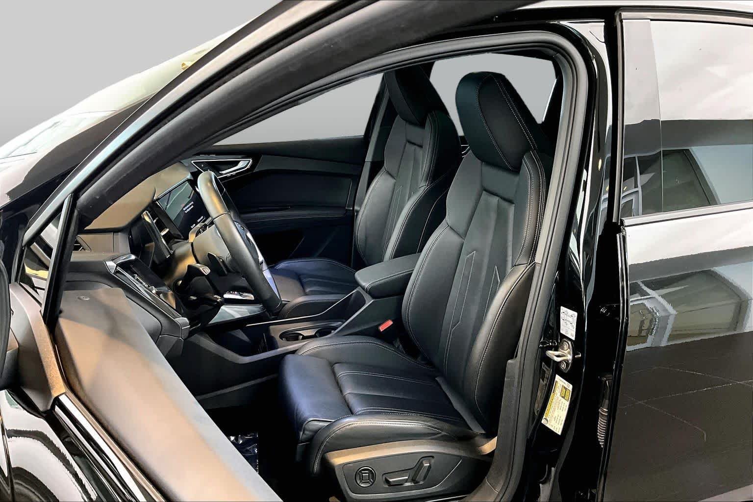 Certified Pre-Owned 2024 Audi Q4 E-tron Sportback Premium