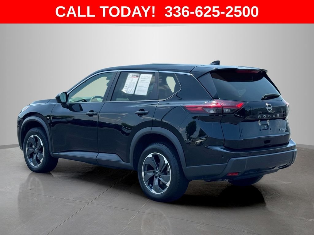 Used 2024 Black Nissan SV image 3