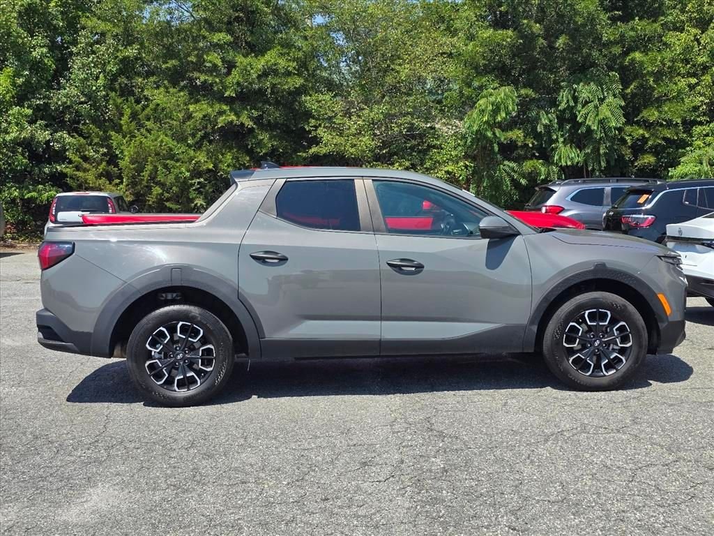Used 2024 Gray Hyundai SEL image 9